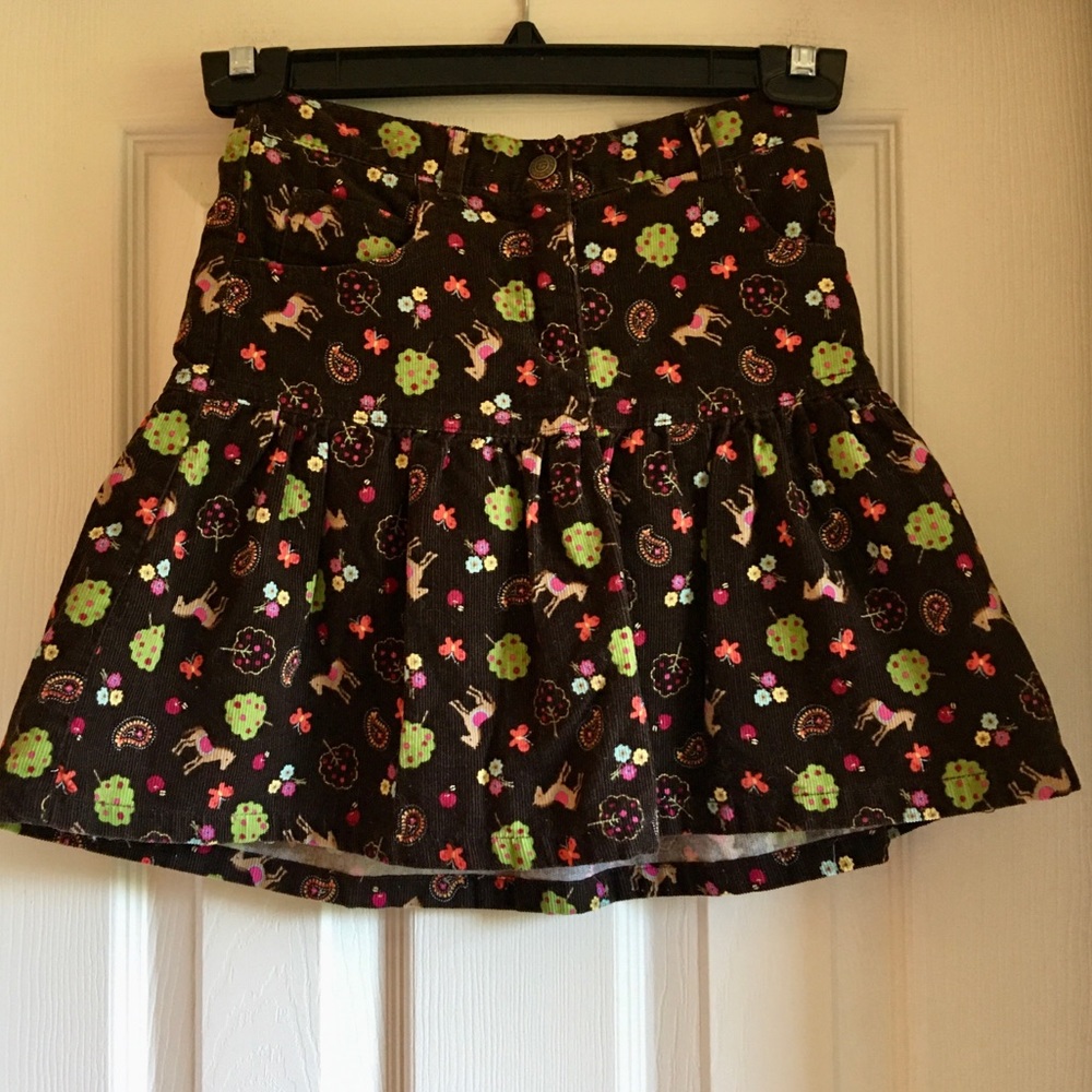 Adorable Talbots horse-themed skirt!! 🐎